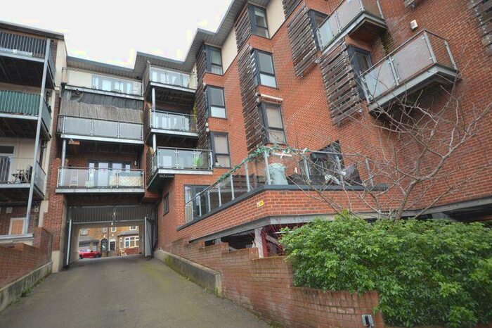 2 Bedroom Apartment To Rent In Town Centre, High Wycombe, HP13