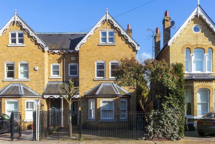 5 Bedroom Semi-Detached House To Rent In Burlington Road, London, W4