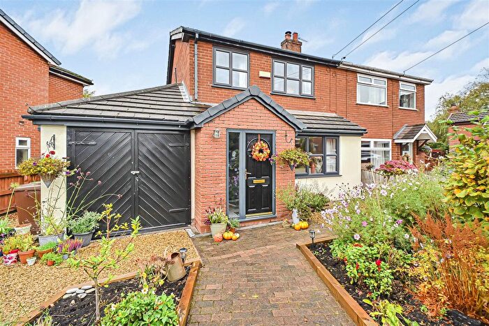 2 Bedroom Semi Detached House For Sale In Haddon Road, Lowton, Warrington, WA3