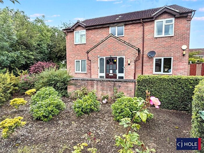 1 Bedroom Apartment For Sale In Buscombe Gardens, Hucclecote, Gloucester, GL3