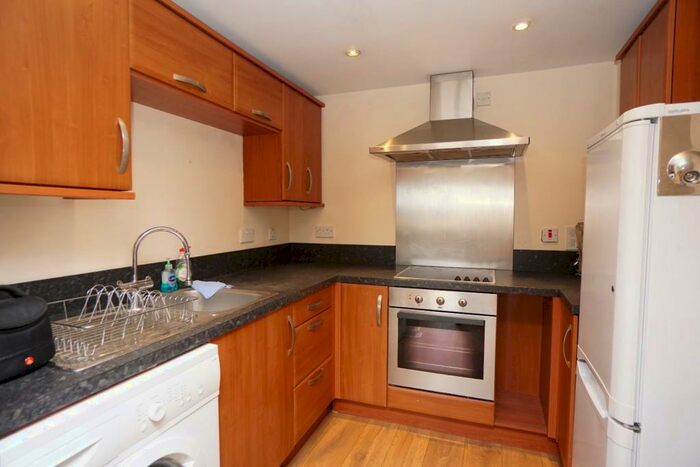 2 Bedroom Apartment To Rent In West Point, Sheffield, S1