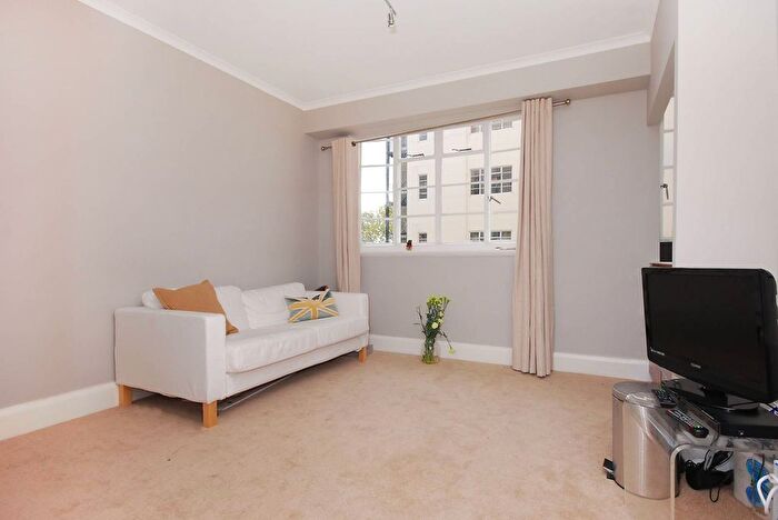 Studio To Rent In Sloane Avenue, Chelsea, London, SW3