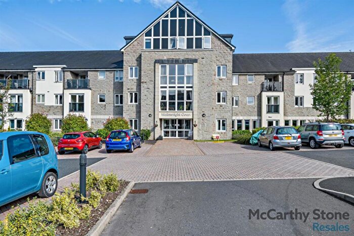 2 Bedroom Apartment For Sale In Wainwright Court, Kendal, LA9