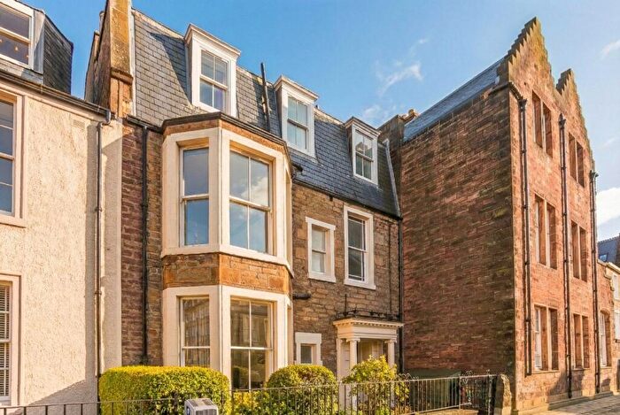2 Bedroom Flat For Sale In Gilmore Place, Edinburgh, EH3