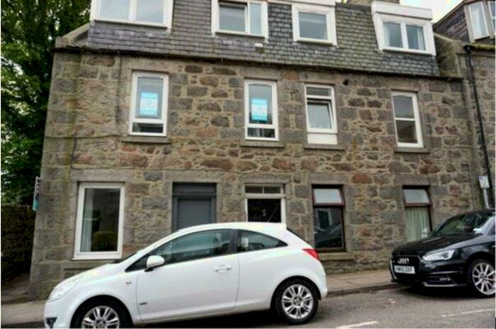 1 Bedroom Flat To Rent In Bank Street, City Centre, Aberdeen, AB11