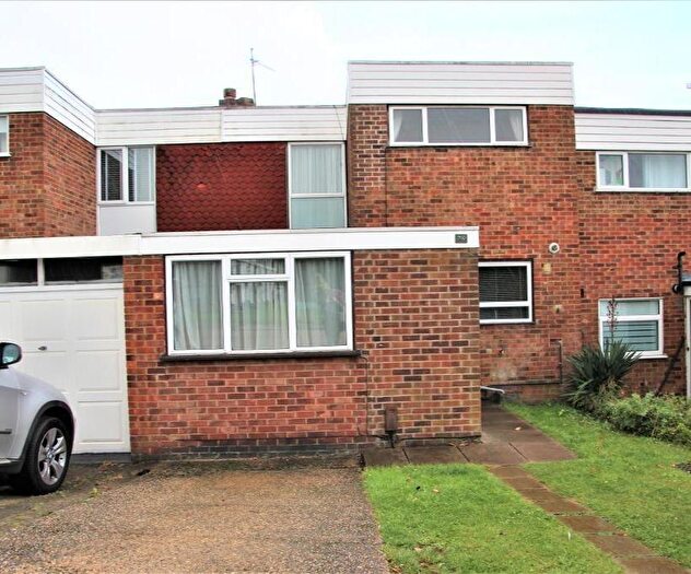 3 Bedroom Terraced House To Rent In Highfield Avenue, Orpington, Kent, BR6