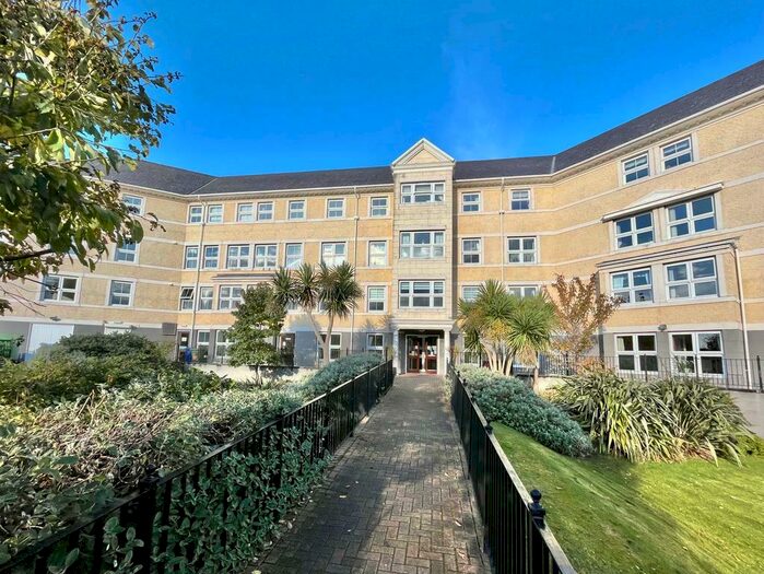 Flat For Sale In Cwrt Sant Tudno, Clarence Road, Llandudno, LL30
