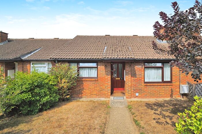2 Bedroom Terraced Bungalow For Sale In Lanes Close, Amesbury, Salisbury, SP4