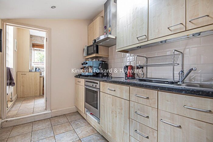 2 Bedroom Detached House To Rent In Longfield Street, Southfields, London, SW18
