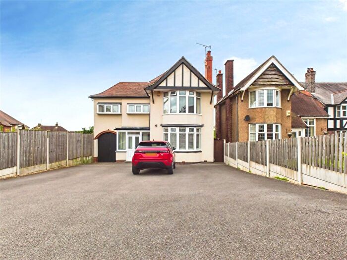 4 Bedroom Detached House For Sale In Ilkeston Road, Heanor, Derbyshire, DE75