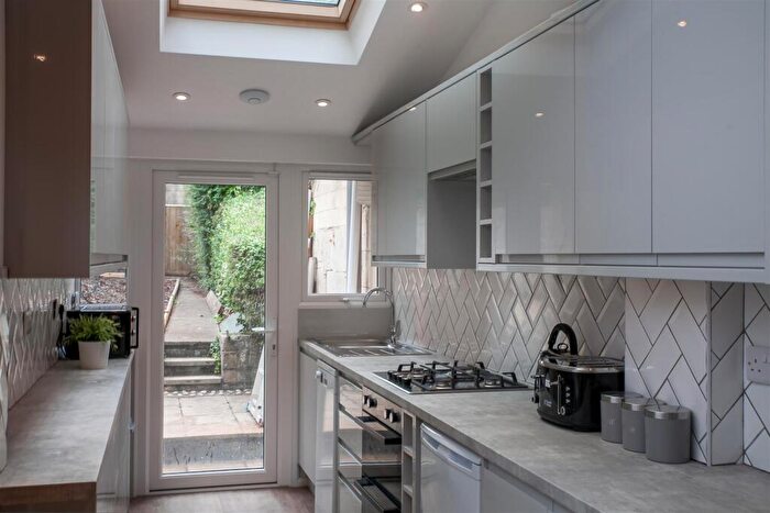 5 Bedroom Terraced House To Rent In Argyle Terrace, Bath, BA2