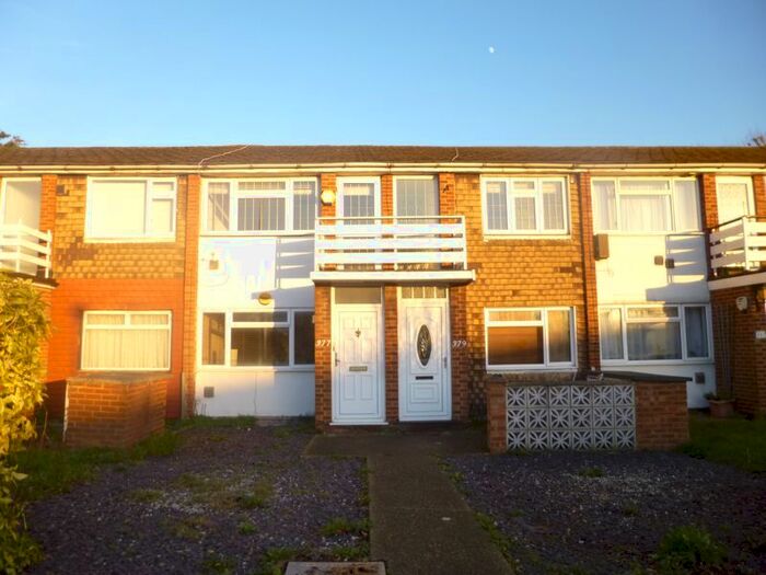 2 Bedroom Maisonette To Rent In High Street, Harlington, Hayes UB3