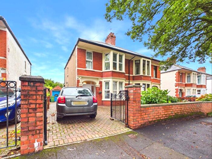 3 Bedroom Semi-Detached House For Sale In Kyle Crescent, Rhiwbina, Cardiff., CF14