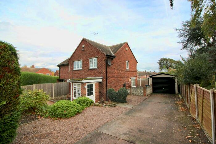 3 Bedroom Semi-Detached House To Rent In Chainbridge Road, Lound, DN22