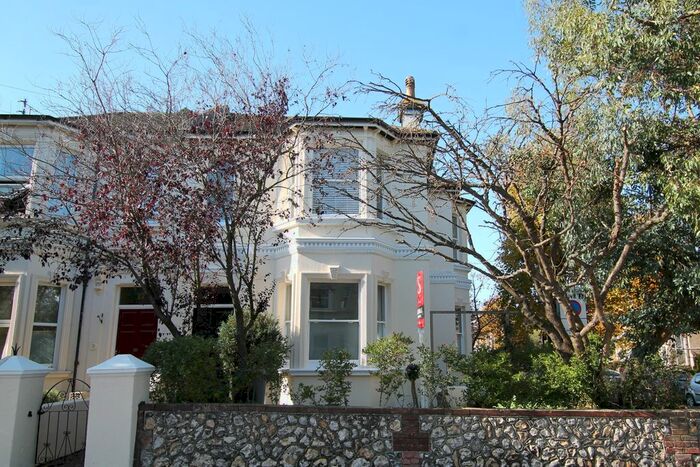 Studio To Rent In Christchurch Road, Worthing, BN11