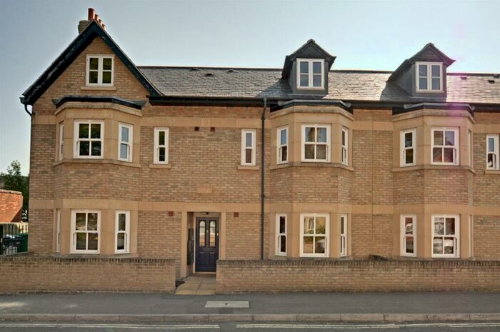 1 Bedroom Flat To Rent In Jeune Street St Clements, OX4