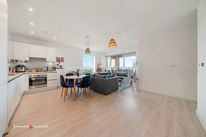 2 Bedroom Flat To Rent In Tabbard Apartments, East Acton Lane, W3