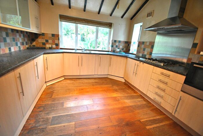 4 Bedroom Detached House For Sale In Cleeve Hill, Cheltenham, GL52
