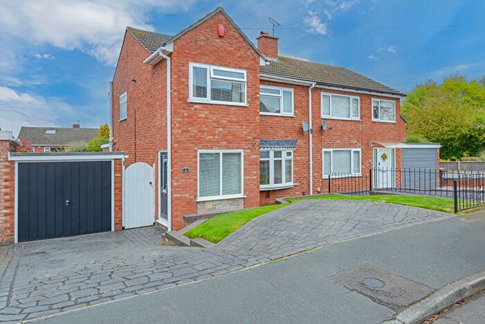 3 Bedroom Semi-Detached House For Sale In Lyndhurst Drive, Trench, Telford, Shropshire, TF2