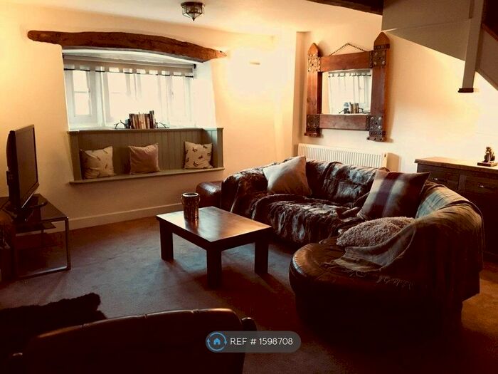 3 Bedroom Semi-Detached House To Rent In Etherow Country Park, Stockport, SK6