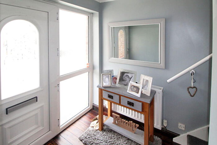 3 Bedroom Detached House For Sale In Randle Meadow, Great Sutton, Ellesmere Port, CH66