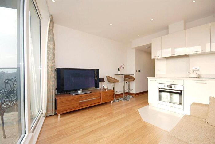 1 Bedroom Apartment To Rent In Lanson Building, Queenstown Road, London, SW11