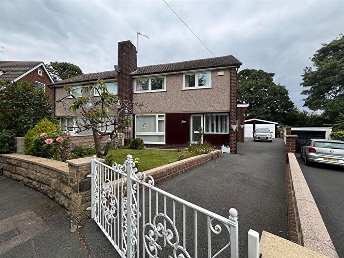 4 Bedroom Semi-Detached House For Sale In , Brockwell Gardens, Sowerby Bridge, HX6