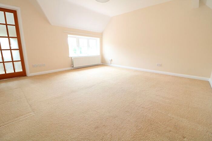 4 Bedroom Semi-Detached House To Rent In Blackbrook Road, Dorking, RH5