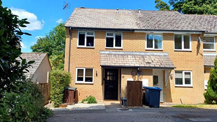 2 Bedroom End Of Terrace House For Sale In Rowell Way, Chipping Norton, OX7