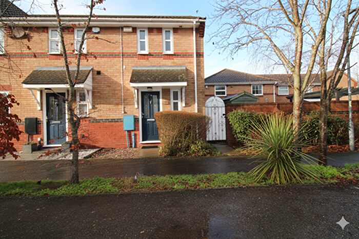 1 Bedroom End Of Terrace House For Sale In Derby Close, Basildon, SS16