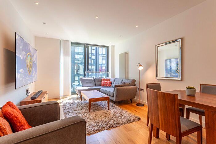 2 Bedroom Flat To Rent In Simpson Loan, Quartermile, Edinburgh, EH3
