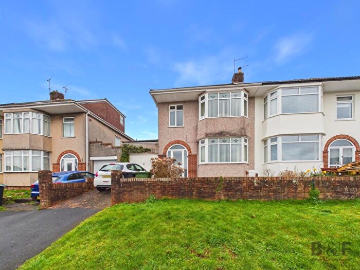 3 Bedroom Semi Detached House For Sale In Oakdale Road, Downend, Bristol, BS16