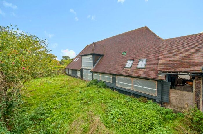 8 Bedroom Barn Conversion For Sale In Palehouse Common, Framfield, Uckfield, TN22