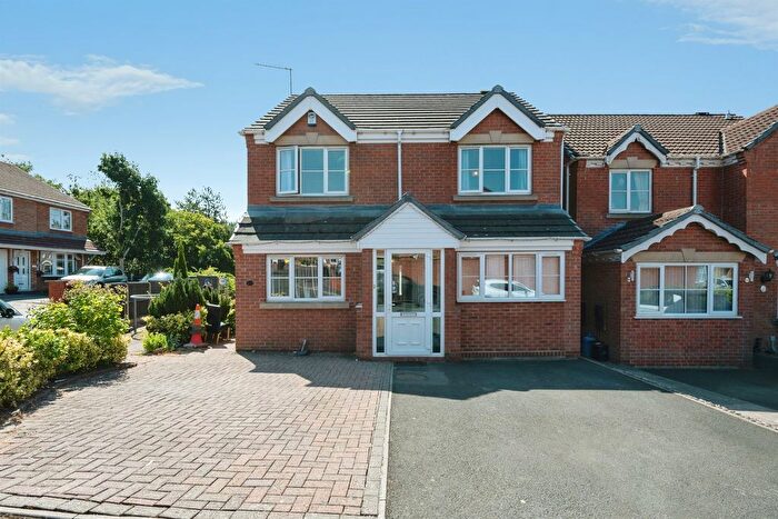 4 Bedroom Detached House For Sale In Richborough Drive, Dudley, DY1