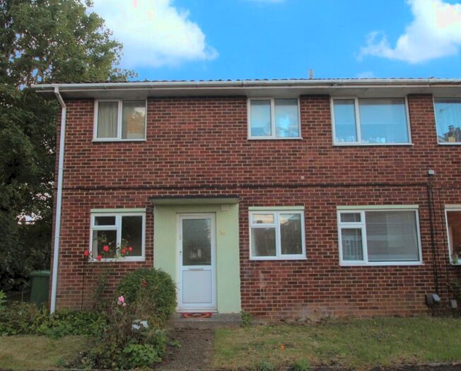 Property To Rent In Norn Hill Close, Basingstoke, RG21