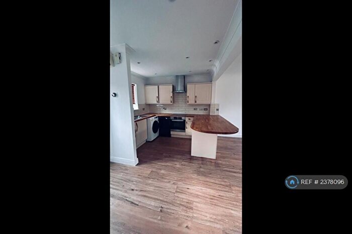 4 Bedroom Terraced House To Rent In Kingfisher Drive, Cheltenham, GL51