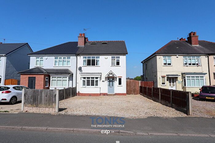 4 Bedroom Semi-Detached House For Sale In Albert Road, Halesowen, B63