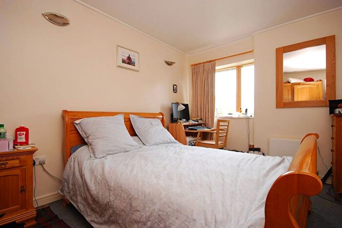 3 Bedroom Flat For Sale In Maurer Court, Greenwich, London, SE10