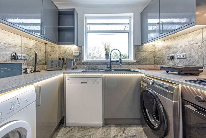 4 Bedroom End Terrace House To Rent In Colin Crescent, Colindale, London, NW9