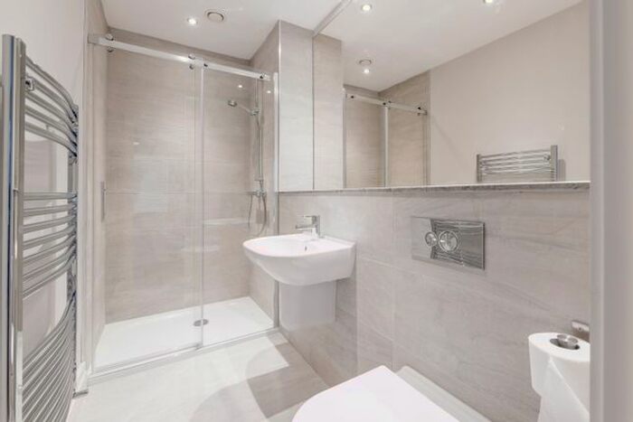 1 Bedroom Flat For Sale In Manchester Buy To Let Apartment, Talbot Road, Manchester, M16