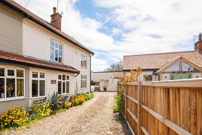 3 Bedroom Semi-Detached House For Sale In Church Road, Neatishead, NR12