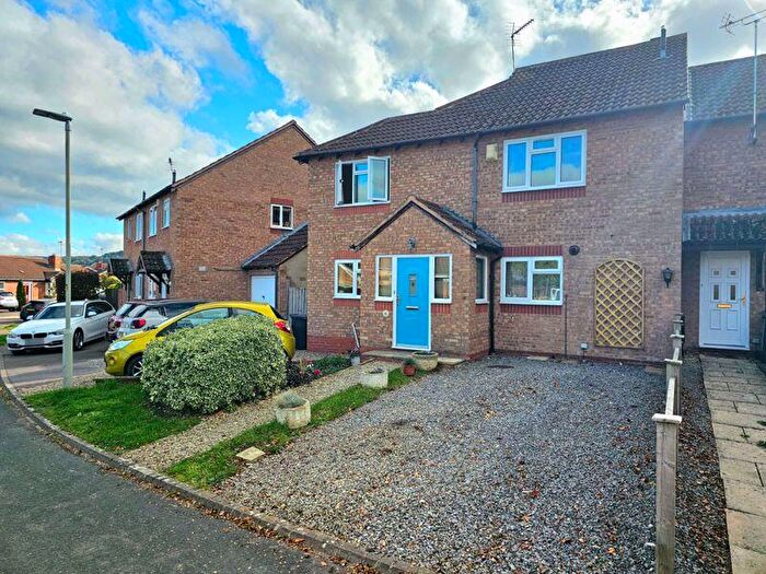 3 Bedroom Semi Detached House For Sale In Jupiter Way, Gloucester, GL4