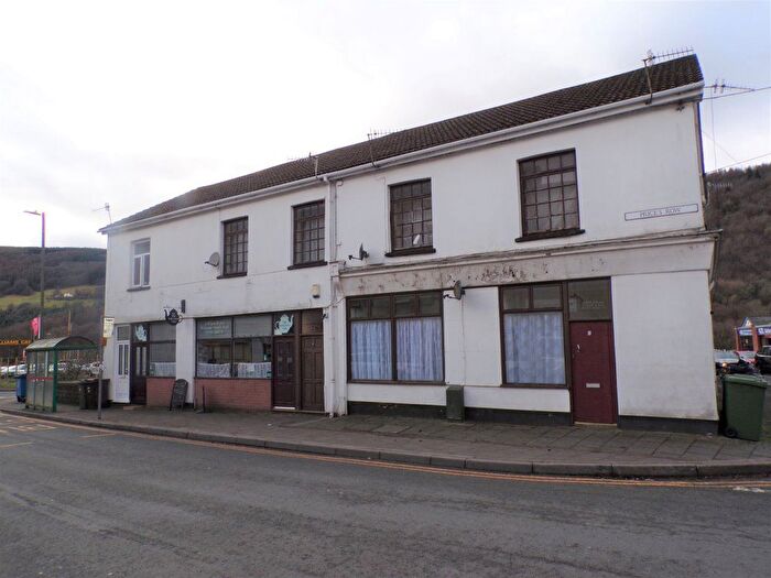 2 Bedroom Flat To Rent In Price's Row, High Street, Abercarn, Newport, NP11