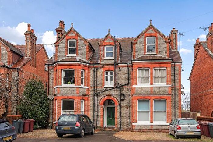 2 Bedroom Flat To Rent In Tilehurst Road, Reading, RG30