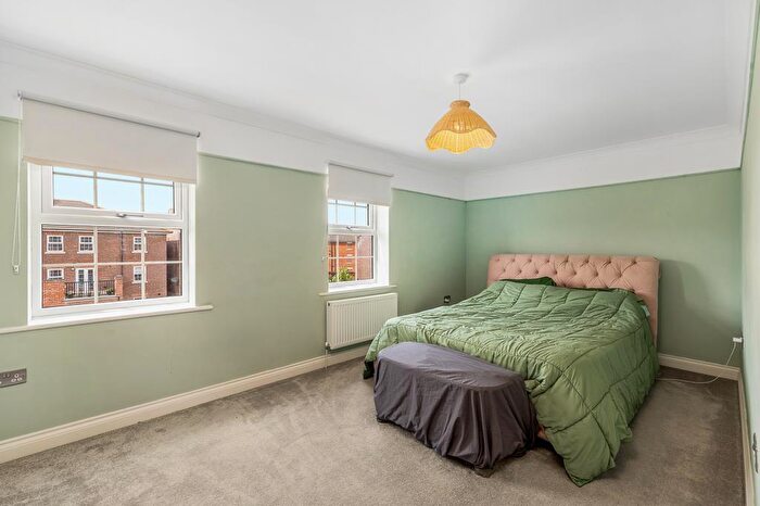 3 Bedroom End Of Terrace House For Sale In Circus Approach, Spalding, PE11