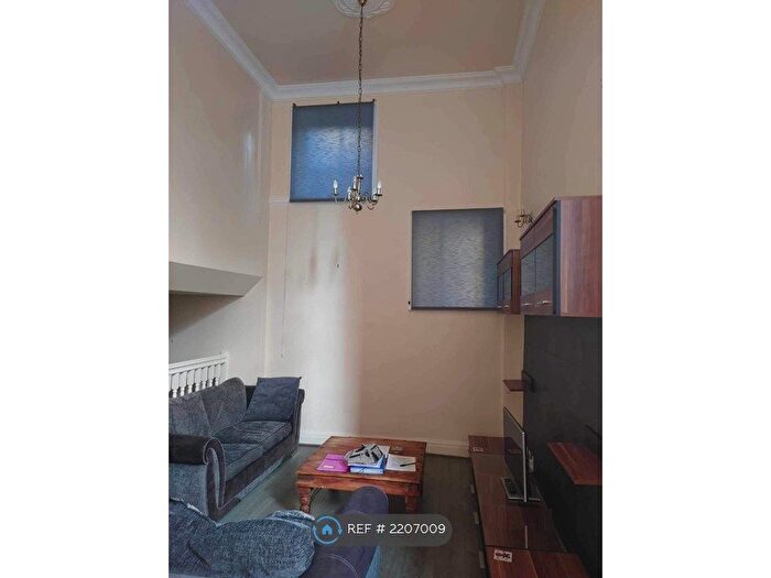 2 Bedroom Flat To Rent In St. Godrics Court, Durham, DH1