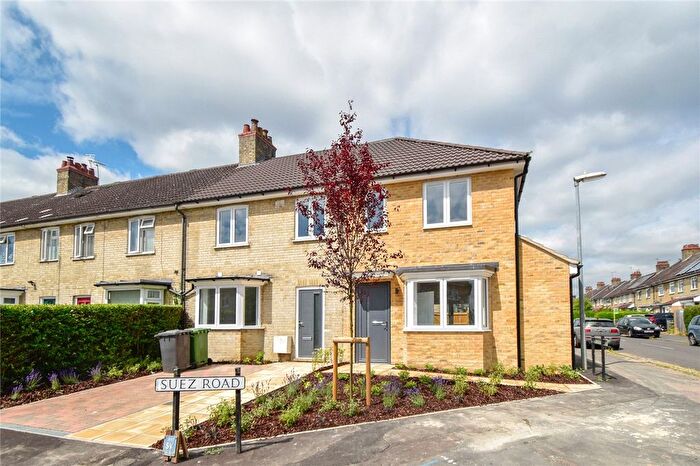 2 Bedroom End Of Terrace House For Sale In Suez Road, Cambridge, Cambridgeshire, CB1