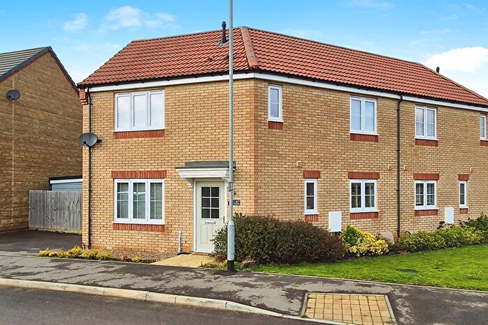 3 Bedroom Semi-Detached House For Sale In Harrier Way, Market Deeping, Peterborough, PE6