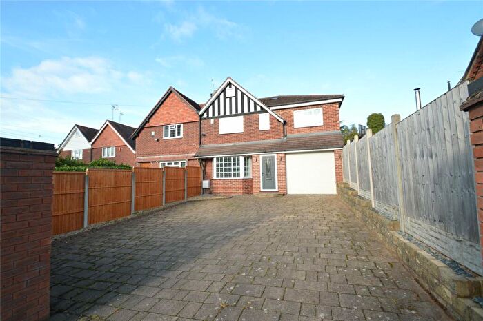 4 Bedroom Semi-Detached House To Rent In Old Birmingham Road, Lickey End, Bromsgrove, Worcestershire, B60