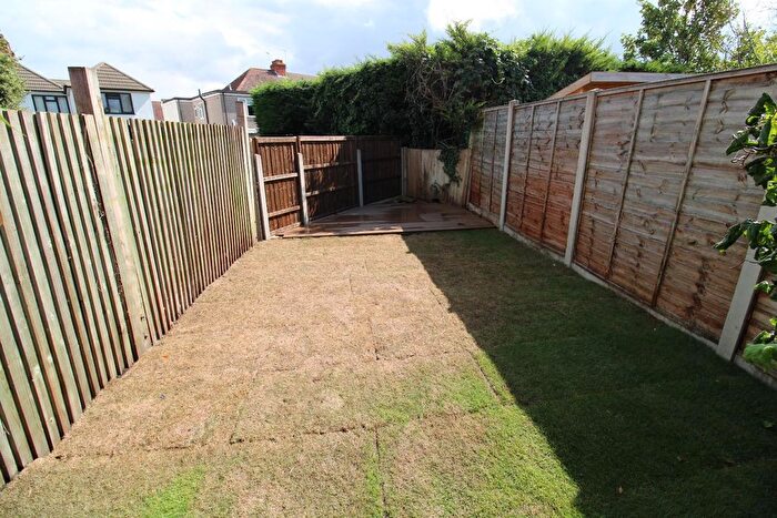 2 Bedroom End Of Terrace House To Rent In Long Lane, Bexleyheath, DA7